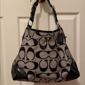 Coach shoulder bag